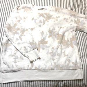 Lounge sweatshirt